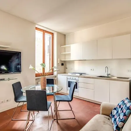 Apartment Coliseum Charming House *